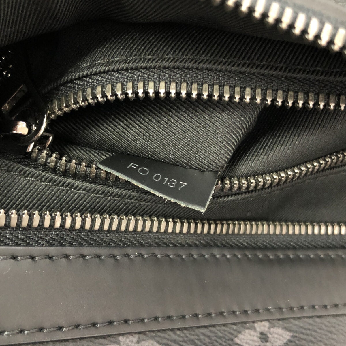 Louis Vuitton Apollo Canvas Travel Bag ()