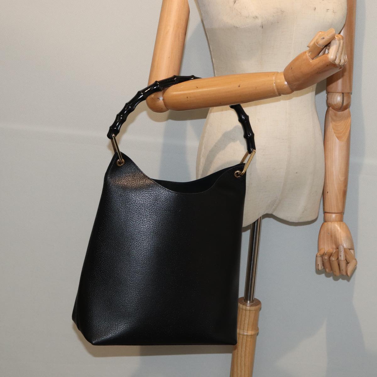 GUCCI Bamboo Shoulder Bag Leather Black Gold 86931