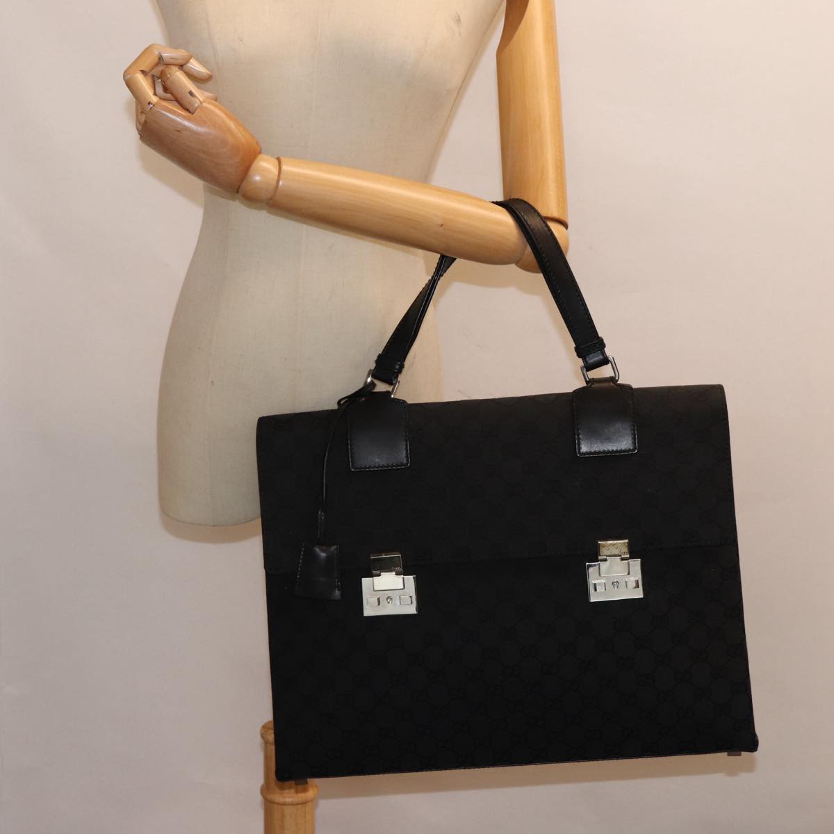 GUCCI GG Canvas Business Bag Black Silver 88143