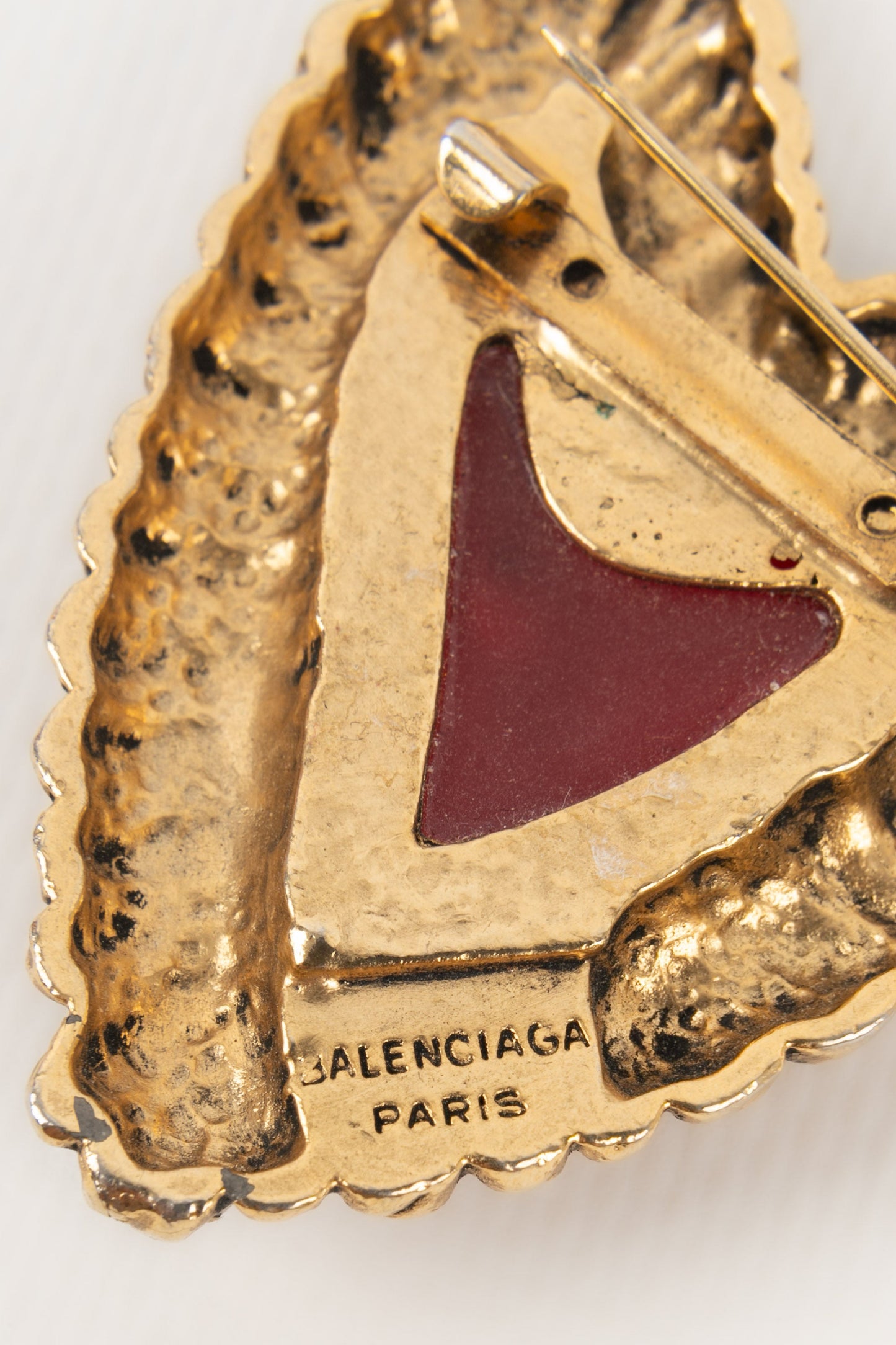 Broche coeur Balenciaga