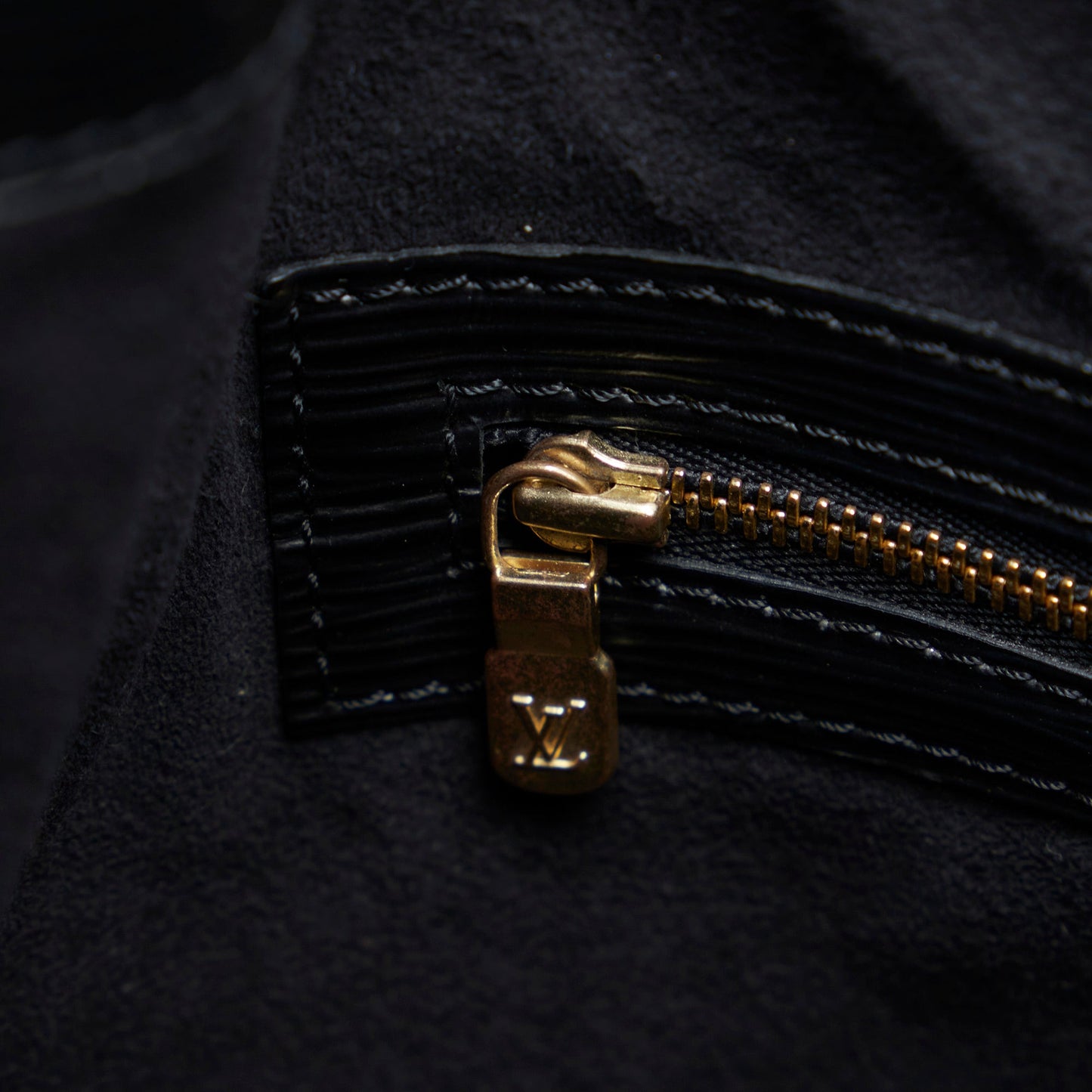 Louis Vuitton Petit Noé Bicolor Epi