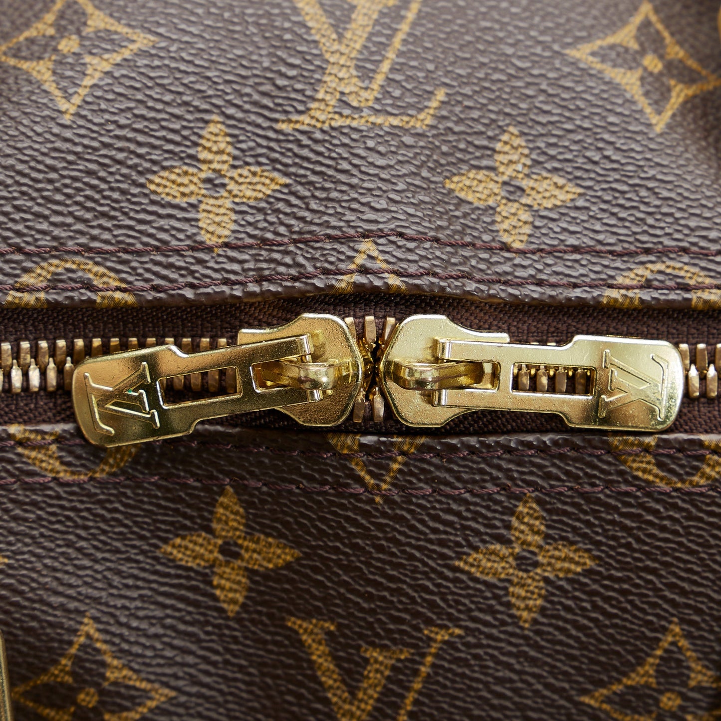 Louis Vuitton Keepall Bandoulière 55 Monogram Canvas