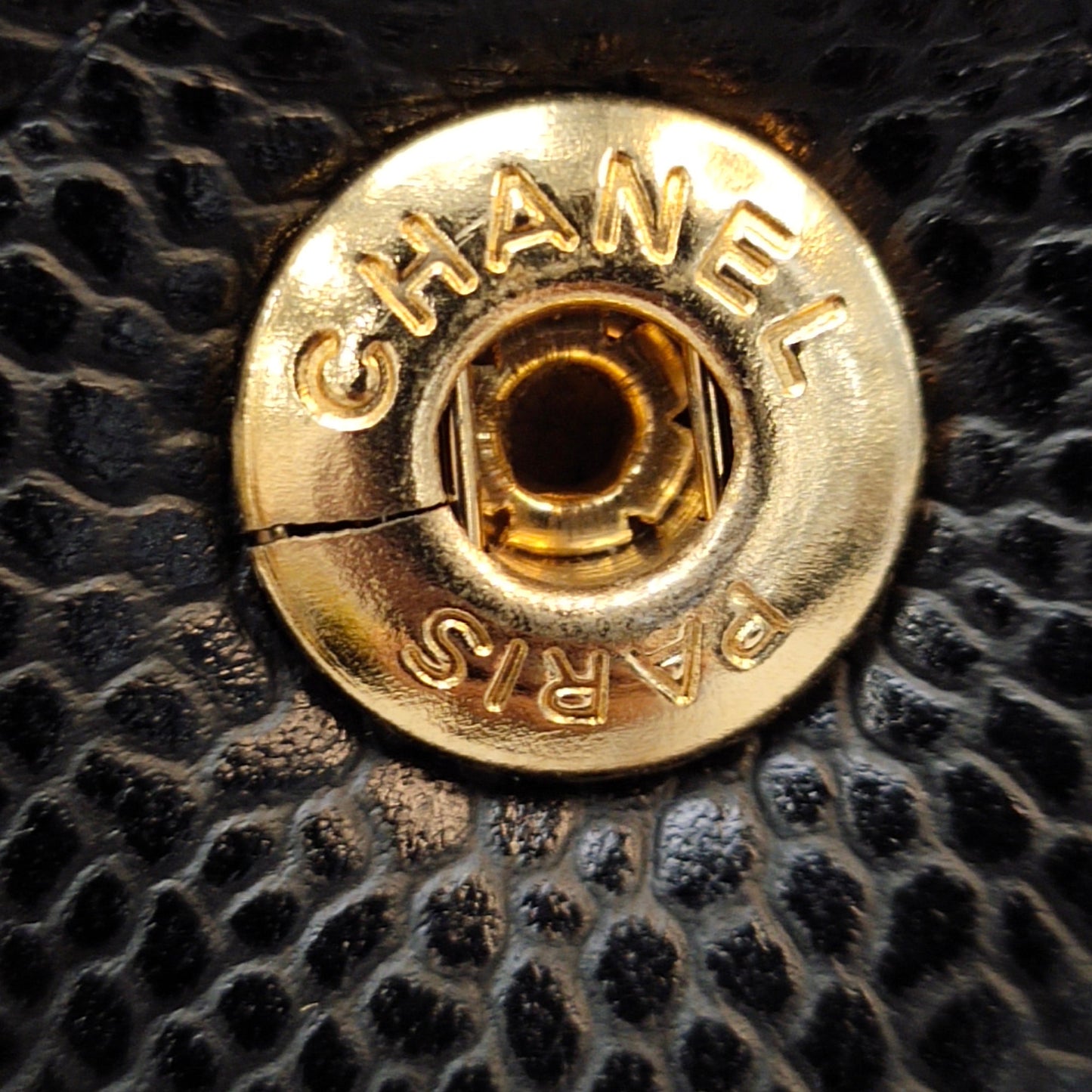 Chanel Classic Double Flap Maxi Black Caviar Gold