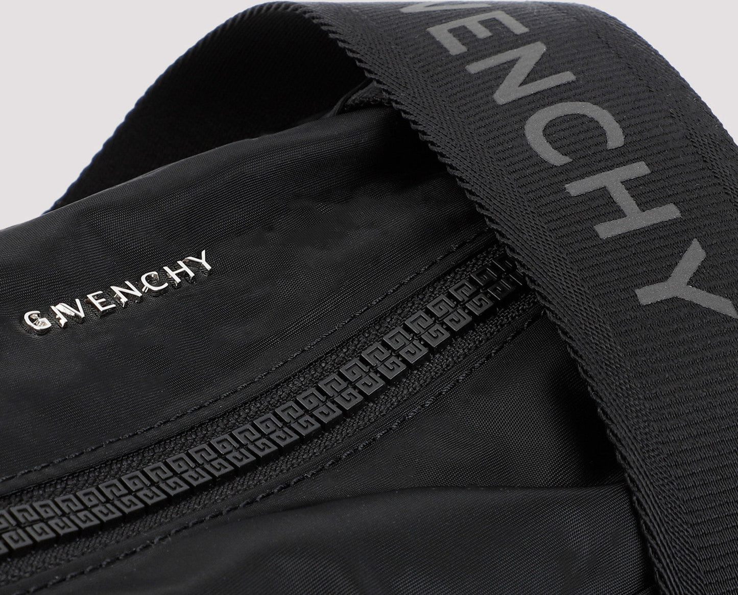 BLACK NYLON PANDORA BAG