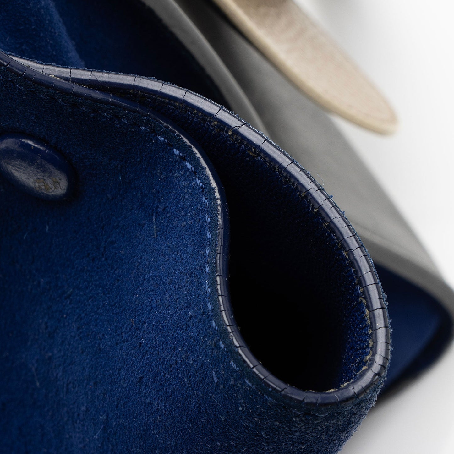 Celine Tricolor Calfskin Medium Trapeze Bag (SHF-BGiPD7)