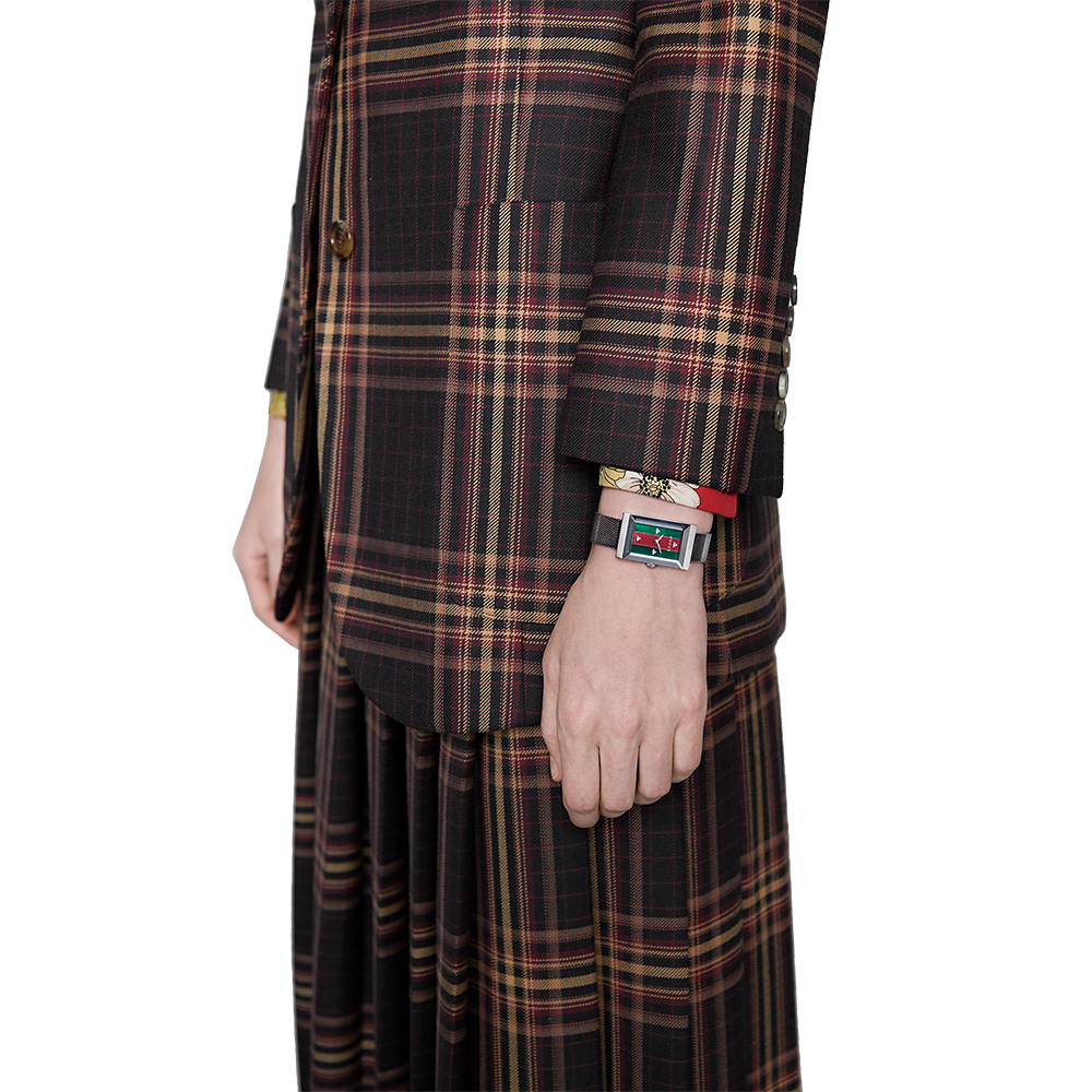 Gucci G-Frame YA147401