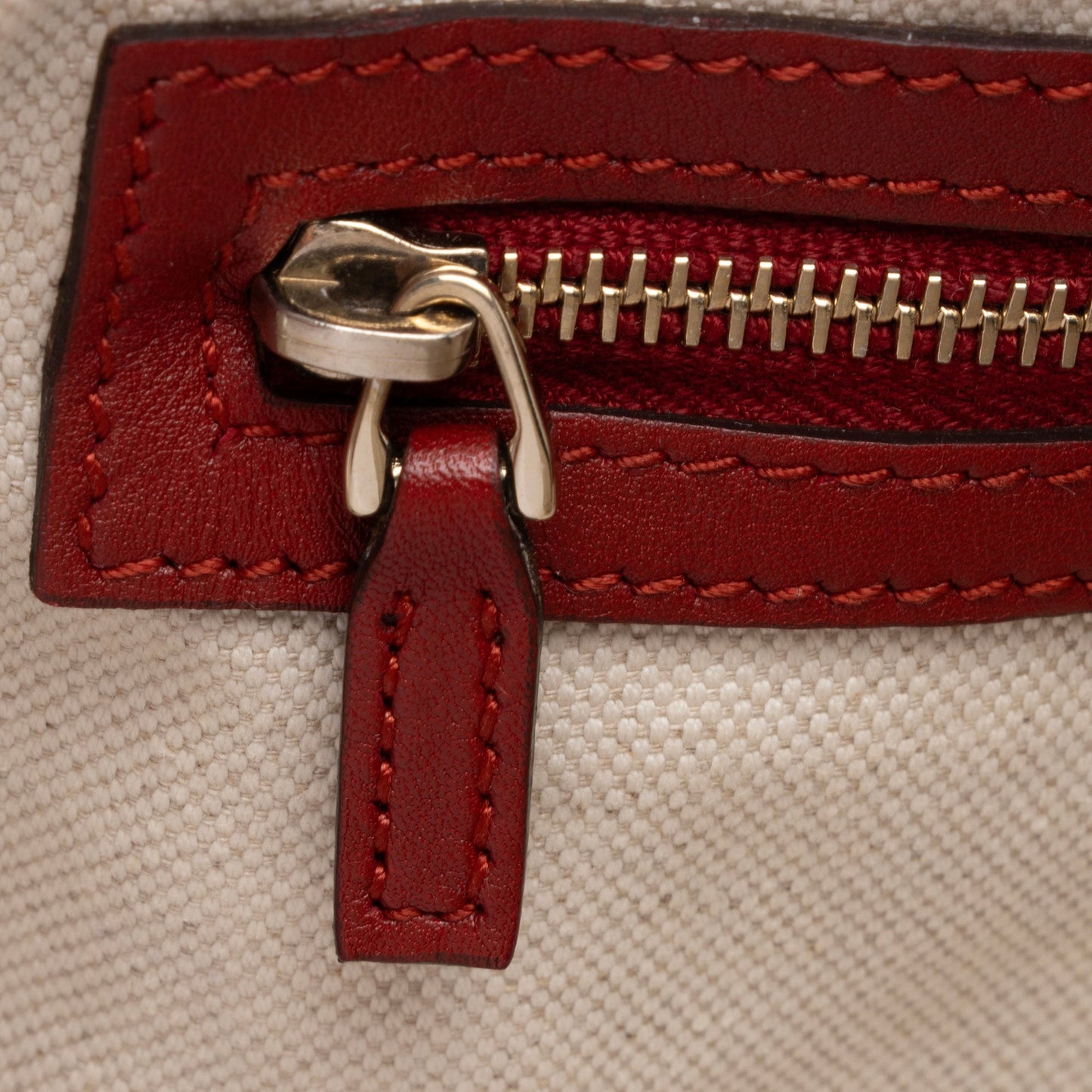 Gucci Microguccissima Patent Leather Nice Satchel (SHF-swAQdK)