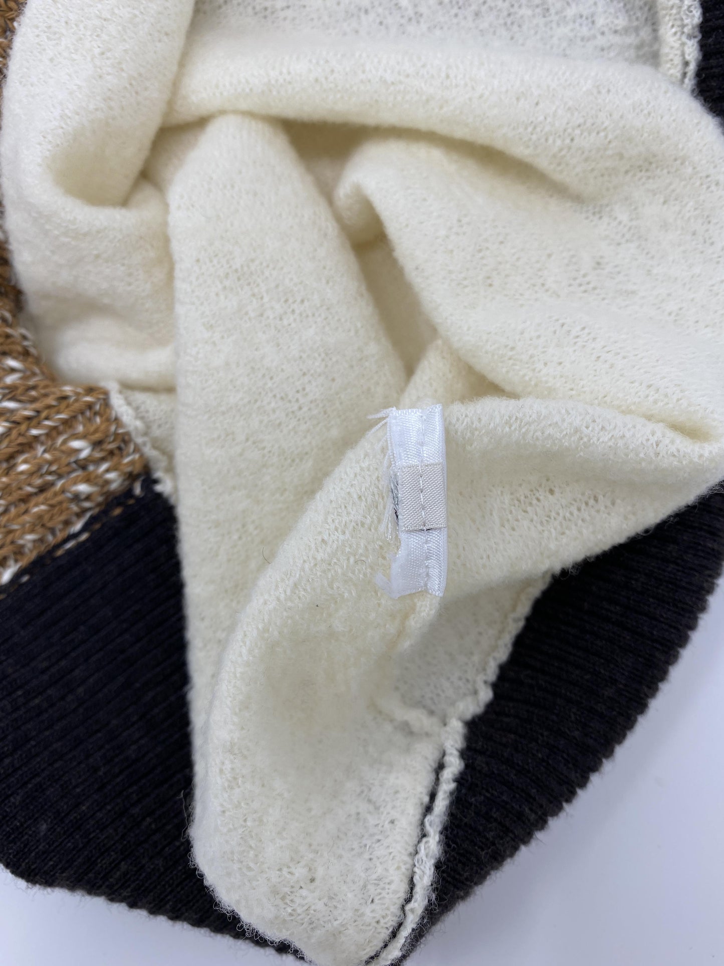 CÉLINE ÉCRU WOOL SWEATER - SIZE XS
