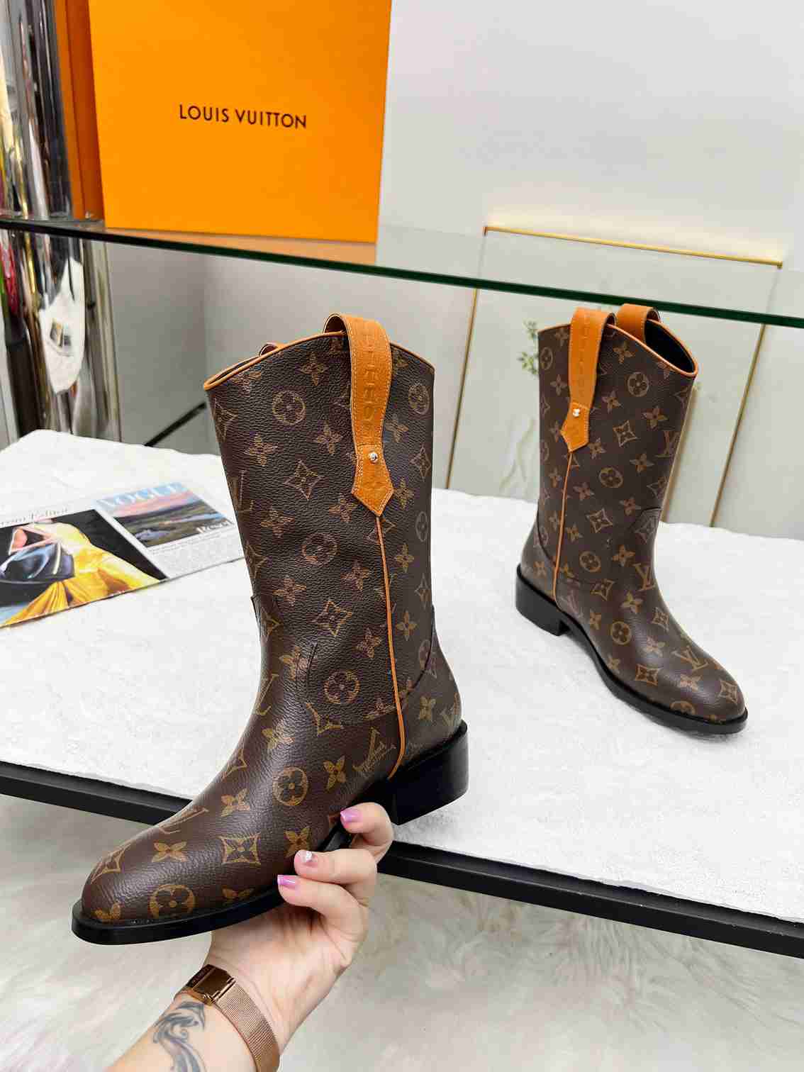 LV LV RIDER BOOTS GLMNOGRAM BROWN