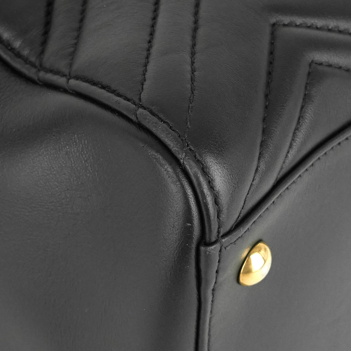 Gucci Marmont Medium Matelassé Calfskin Tote Bag