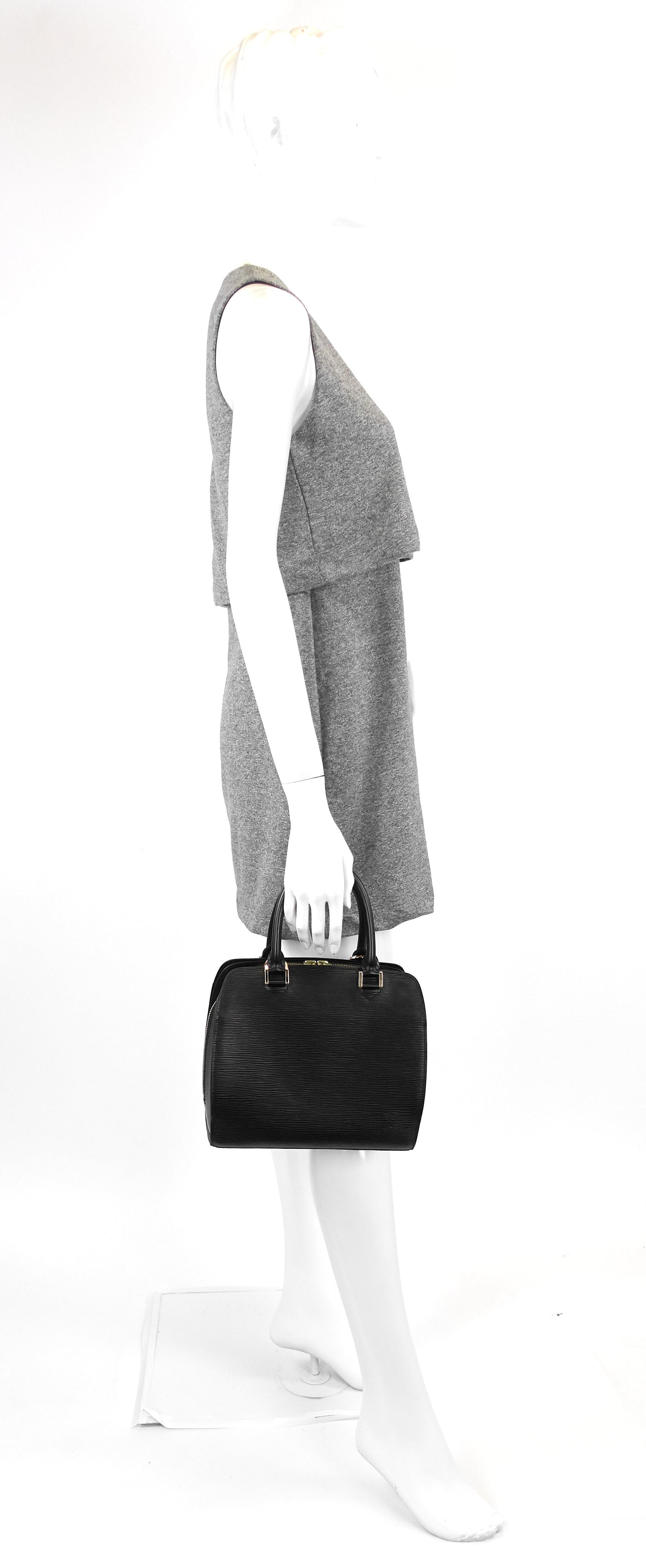 Louis Vuitto Pont Neuf PM Black Epi Leather Bag