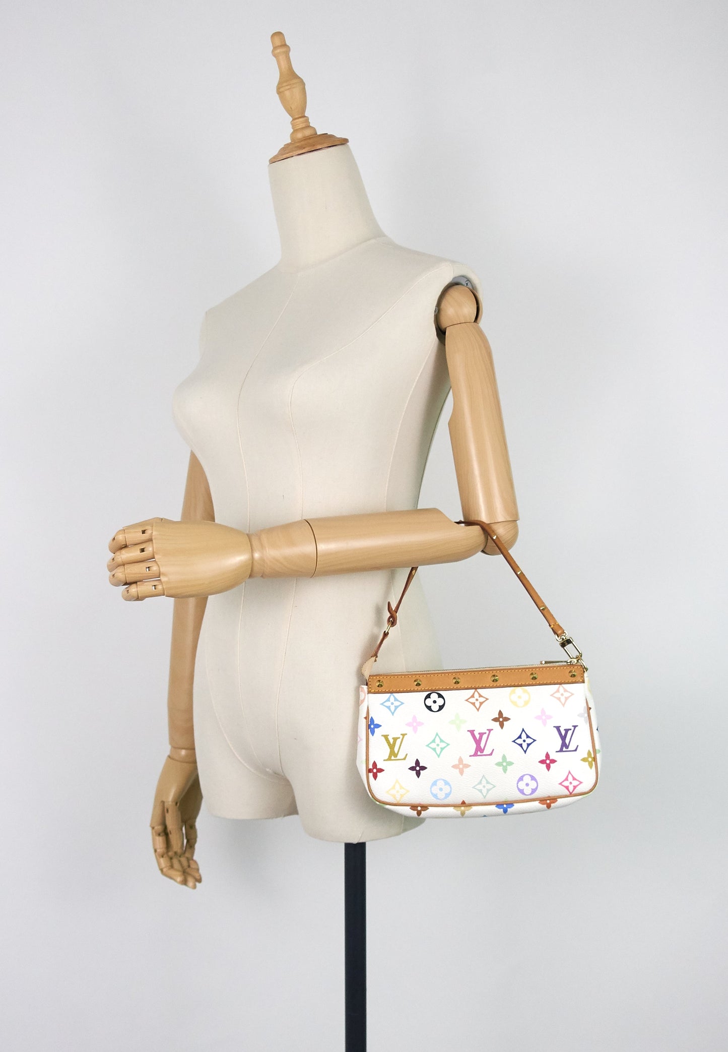 Louis Vuitto Pochette Accessoires Monogram Multicolore Canvas Bag
