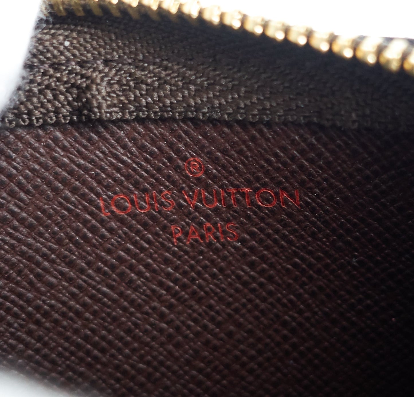 Louis Vuitto Damier Ebene Canvas Key Pouch