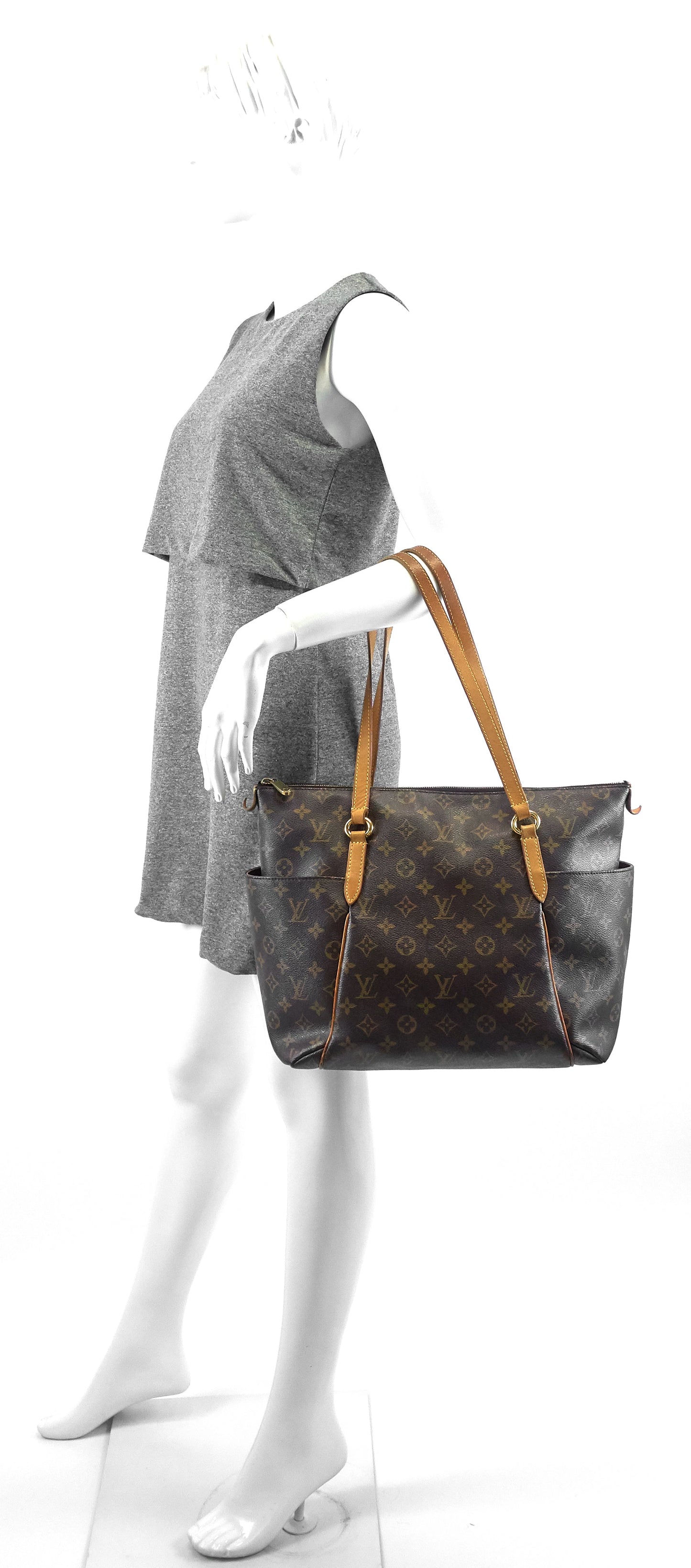 Louis Vuitto Totally MM Monogram Canvas Bag