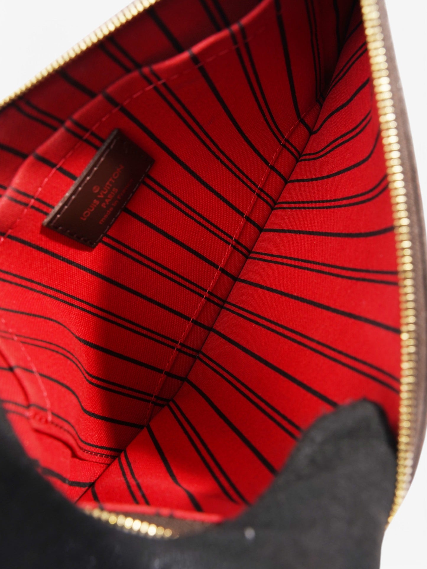 Louis Vuitton Neverful Pochette Damier Ebene Coated Canvas