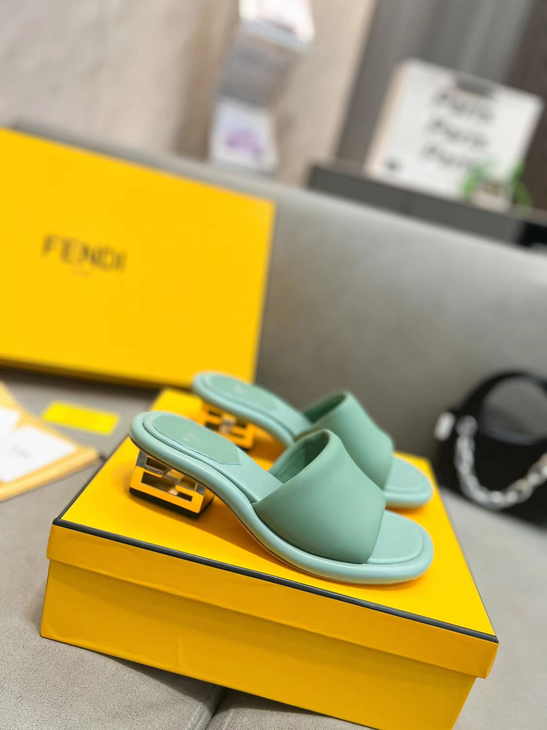 Luxury Shoes - FED - 149