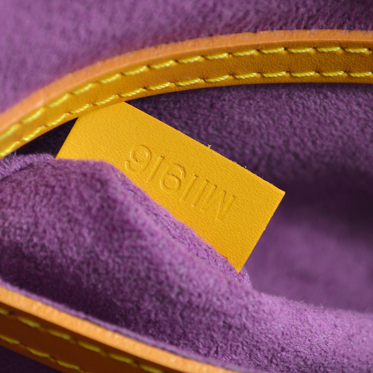 Louis Vuitton 1996 Yellow Alma Epi M52149
