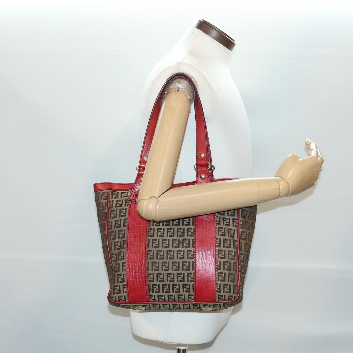 FENDI Zucchino Canvas Shoulder Bag Beige am3439