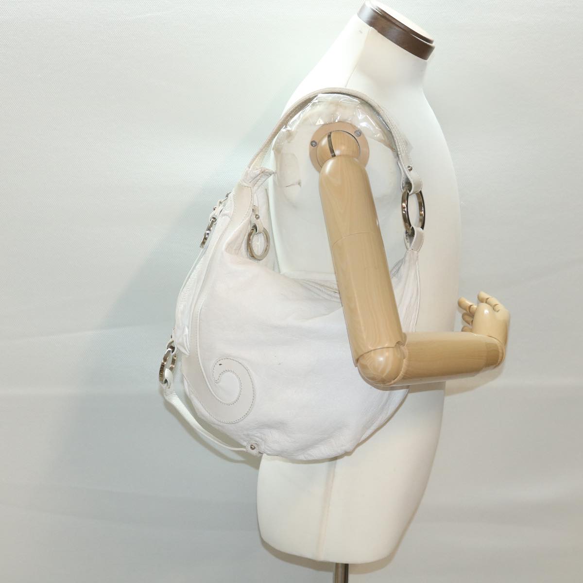 FENDI Shoulder Bag Leather White am4051
