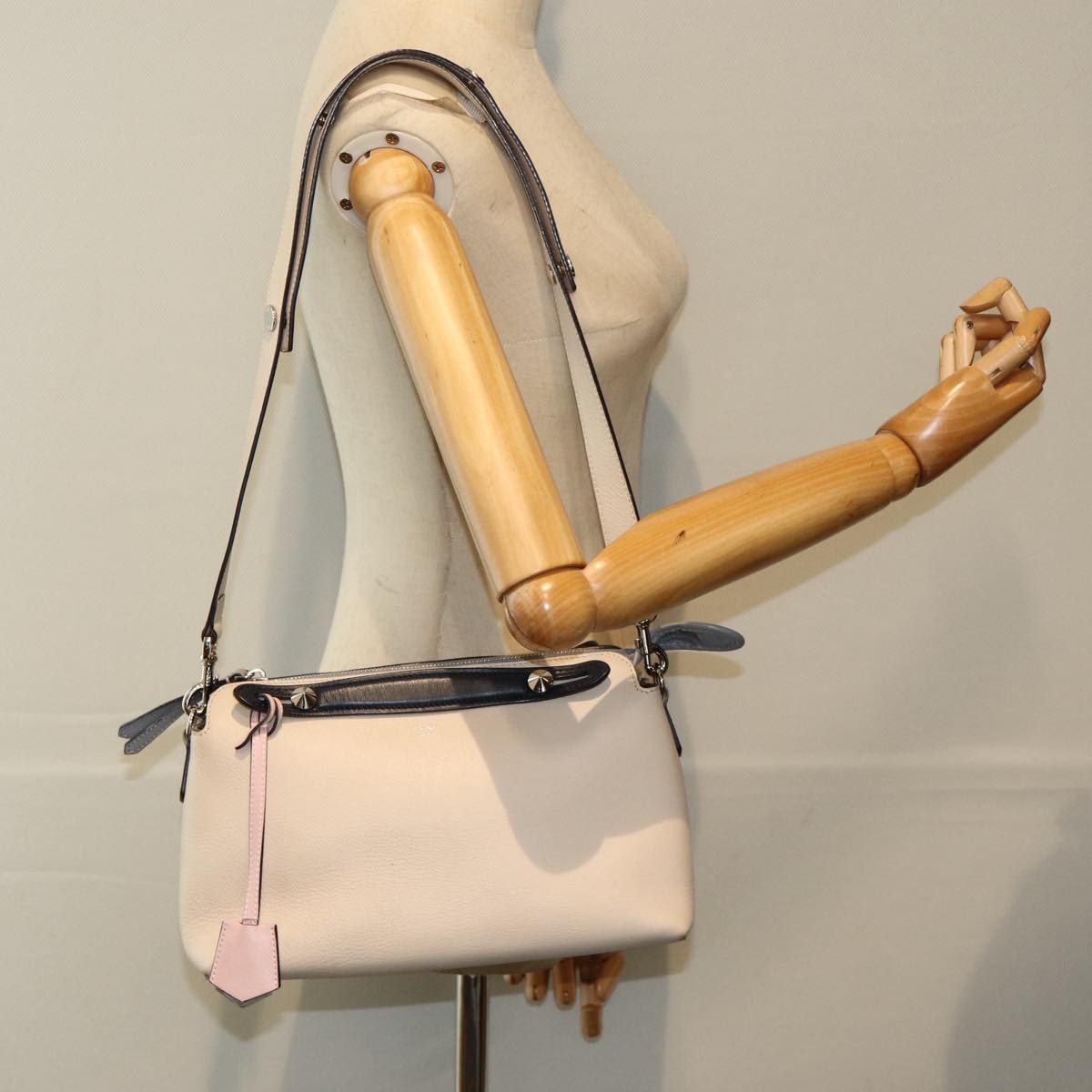 FENDI Hand Bag Leather Beige ar12221