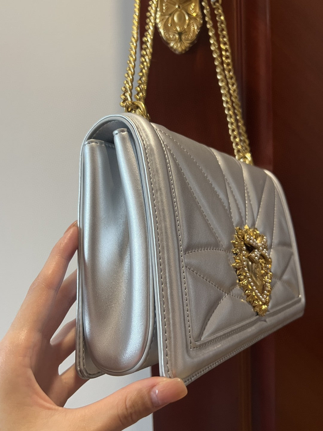 GLAMI Large Devotion Bag In Quilted Nappa Silver For Women 10in/26cm GLAMI