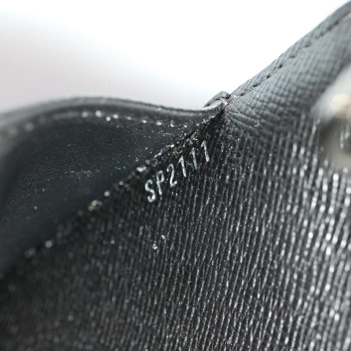 Louis Vuitton Agenda Cover Leather Wallet ()