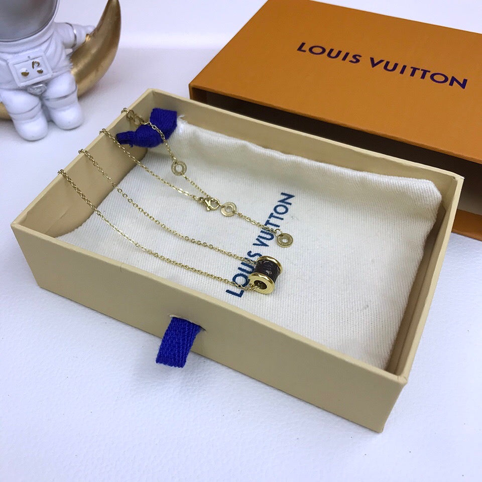 GLM - Top Quality Necklace LUV024
