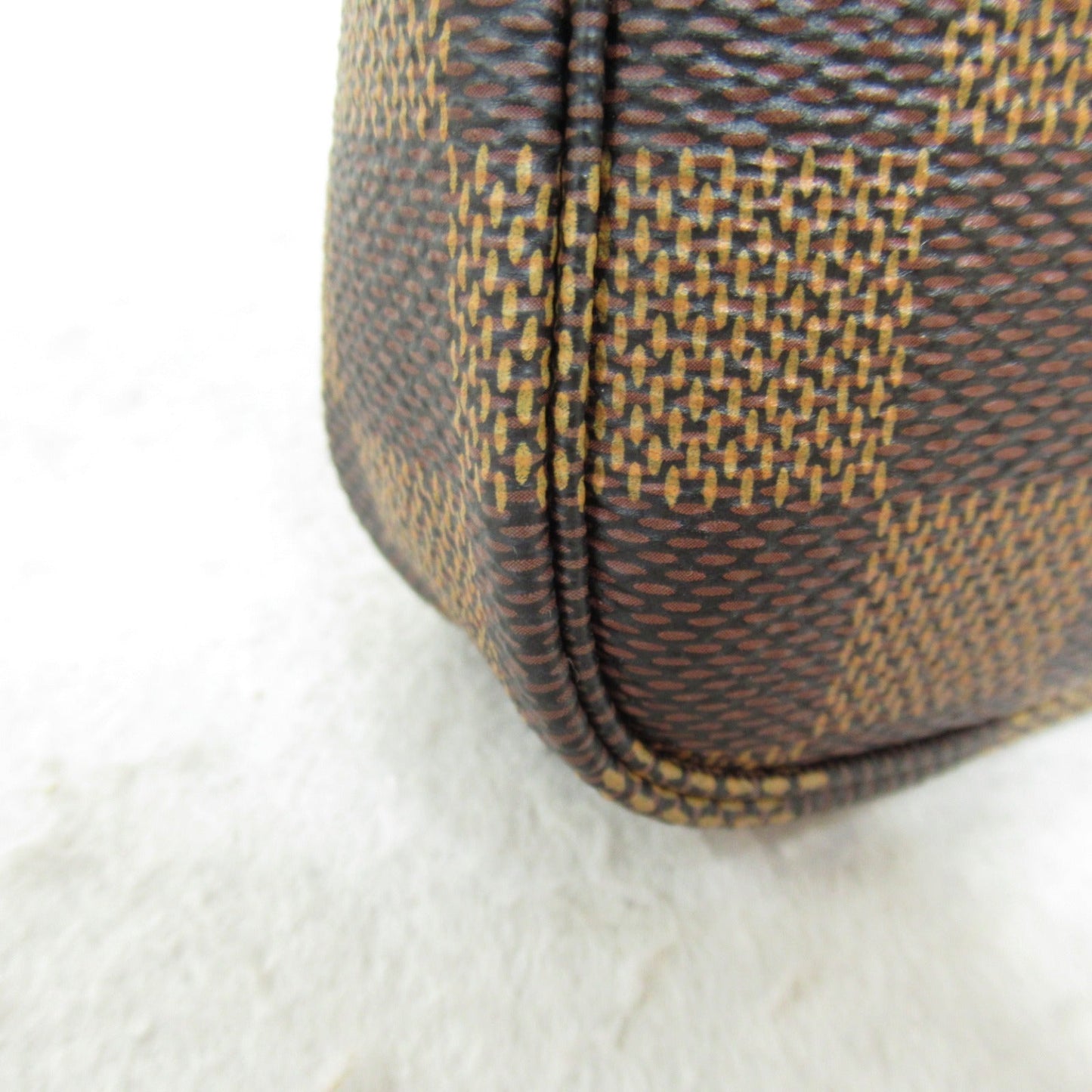 Louis Vuitton Mini Pochette Accessoires Damier Accessoires Pochette Bag PVC Linen Damiere Black N58009