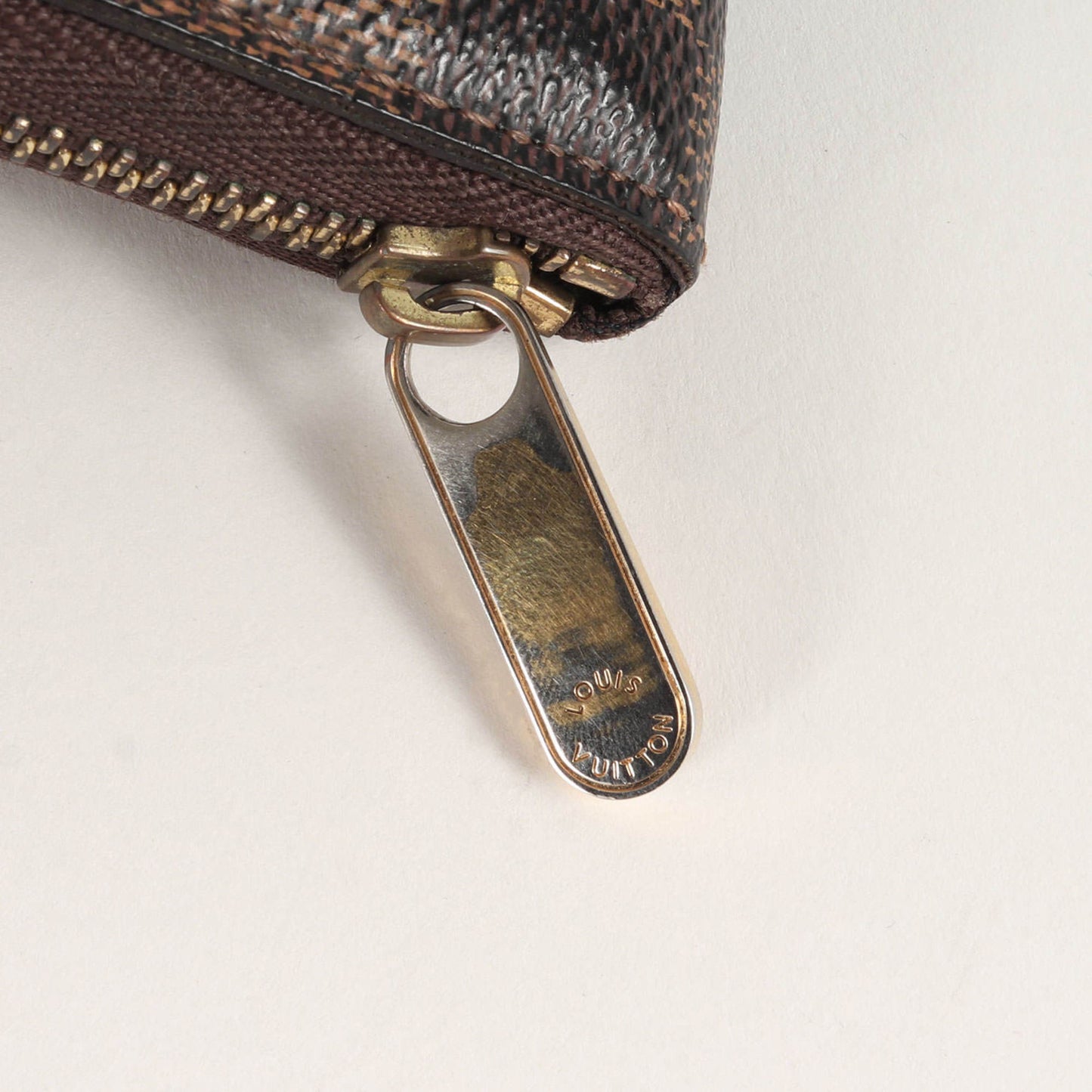 Louis Vuitton Porte Monnaie Zippy Leather Wallet ()