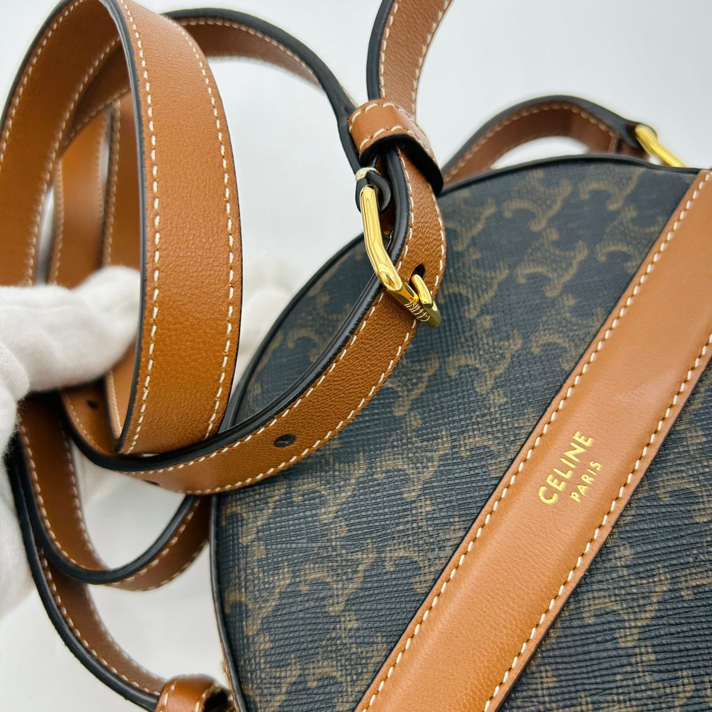 Celine Lambskin Triomphe Canvas Round Purse GP10149546