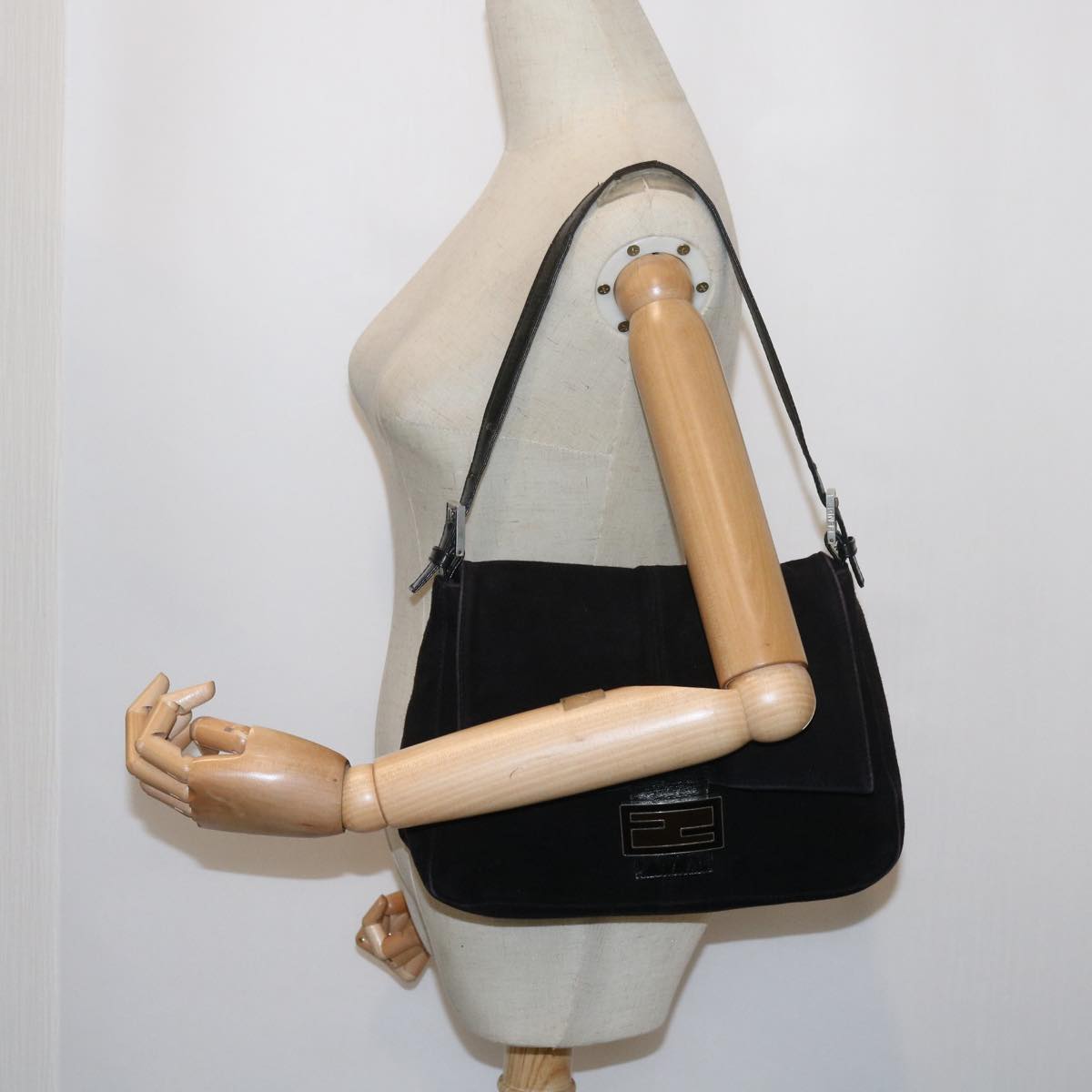 FENDI Mamma Baguette Shoulder Bag Suede Black 2308 26325 089 bs11079