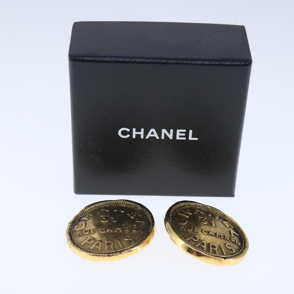 CHANEL Earring metal Gold CC bs20397