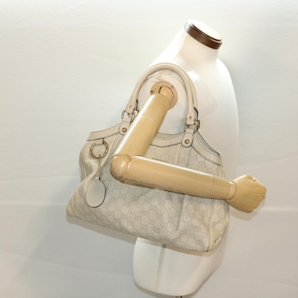 GUCCI Guccissima Hand Bag Leather White 211944 bs5554