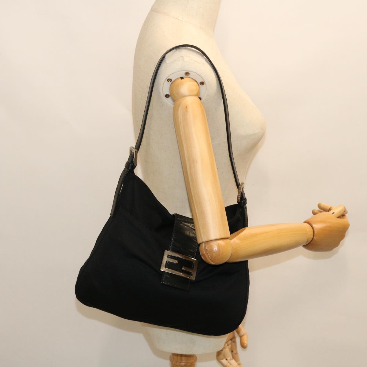 FENDI Mamma Baguette Shoulder Bag Nylon Black bs7517