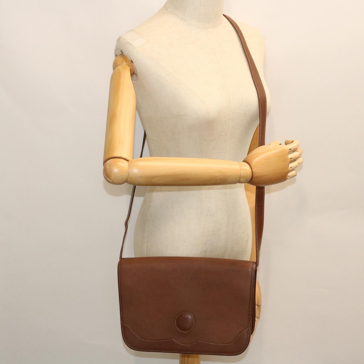 GUCCI Shoulder Bag Leather Brown bs7660