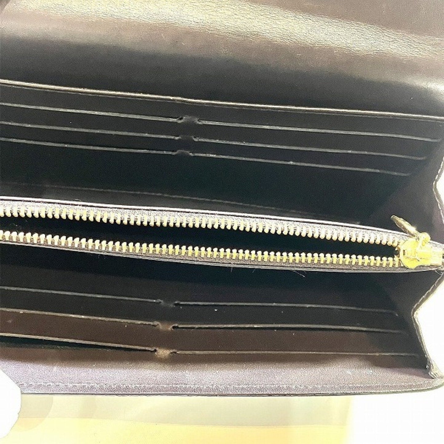 Louis Vuitton Patent Leather Wallet ()