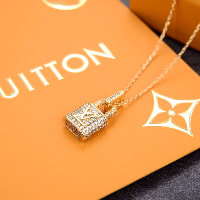 GLM - Top Quality Necklace LUV025