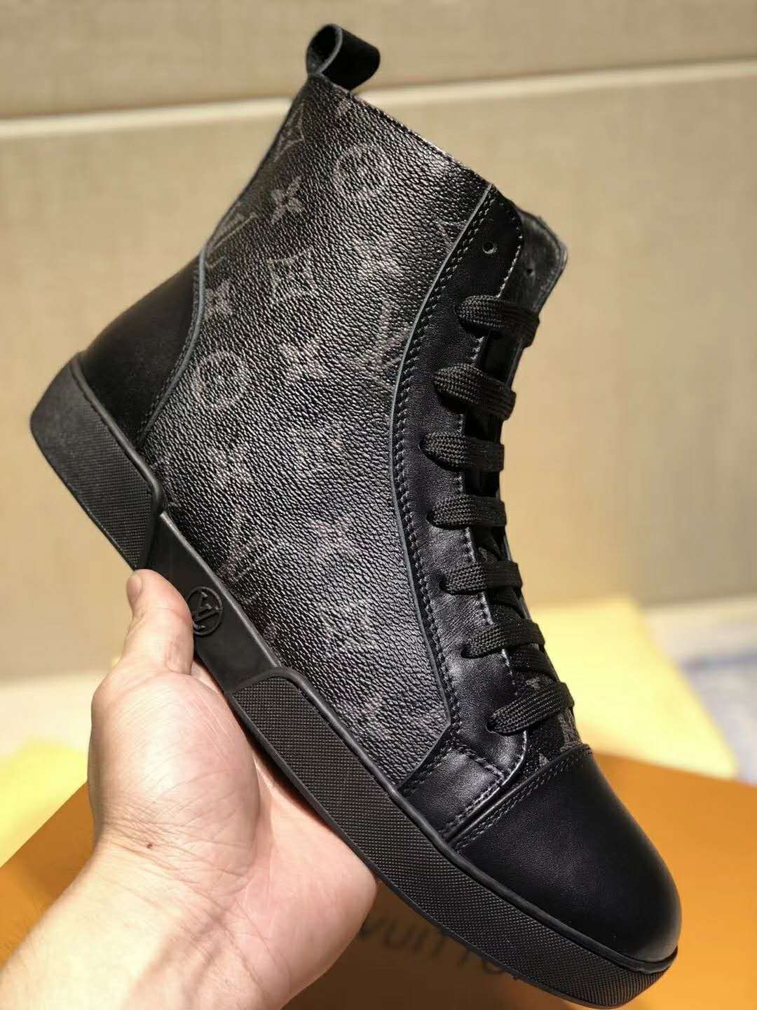 GLM - Top Quality Luv Sneaker 074