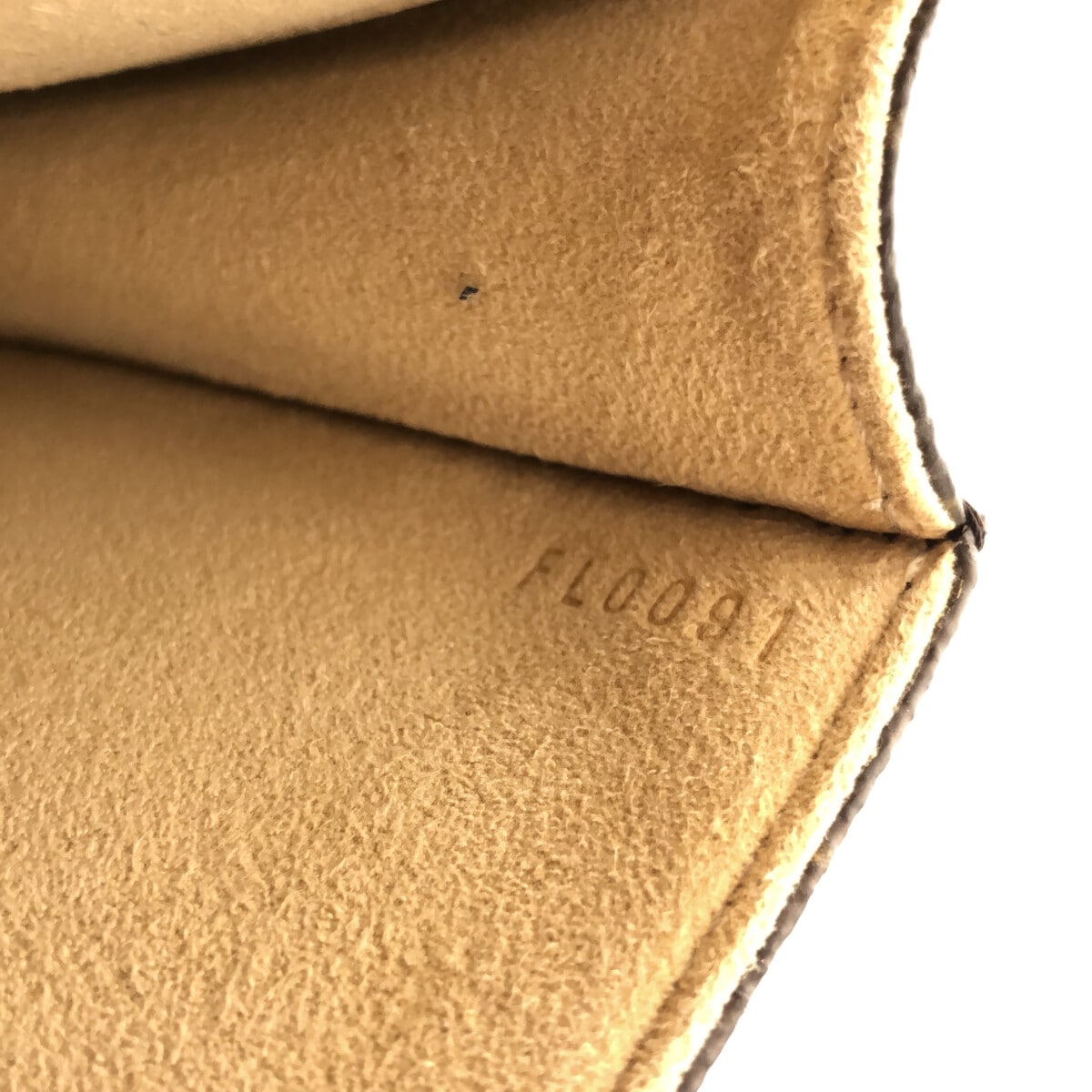Louis Vuitton Pochette Twin Gm Canvas Shoulder Bag ()