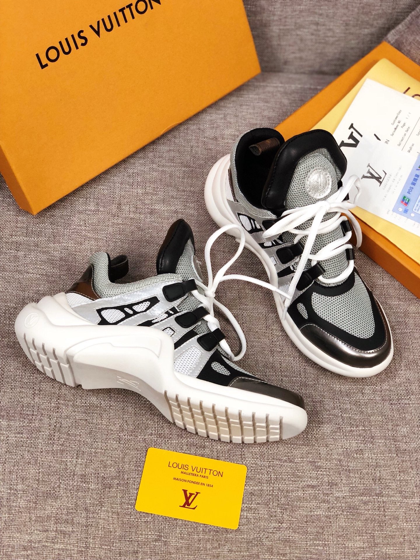 GLM - LUV Archlight Brown Black Sneaker