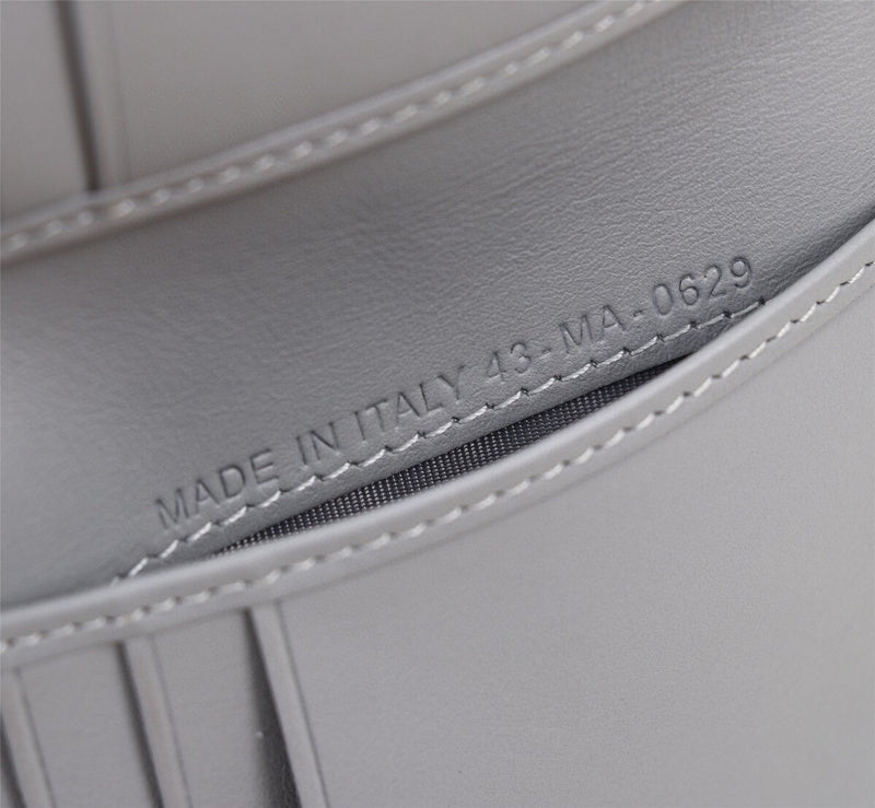 GLM - Dir Bags - 1554