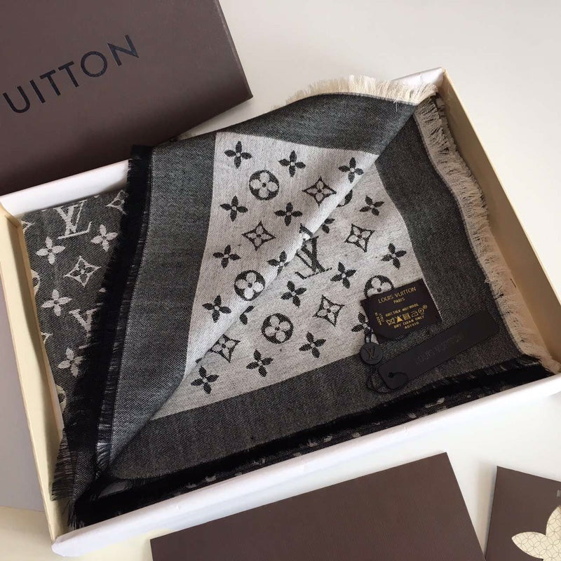Top Quality LUV Scarf 019