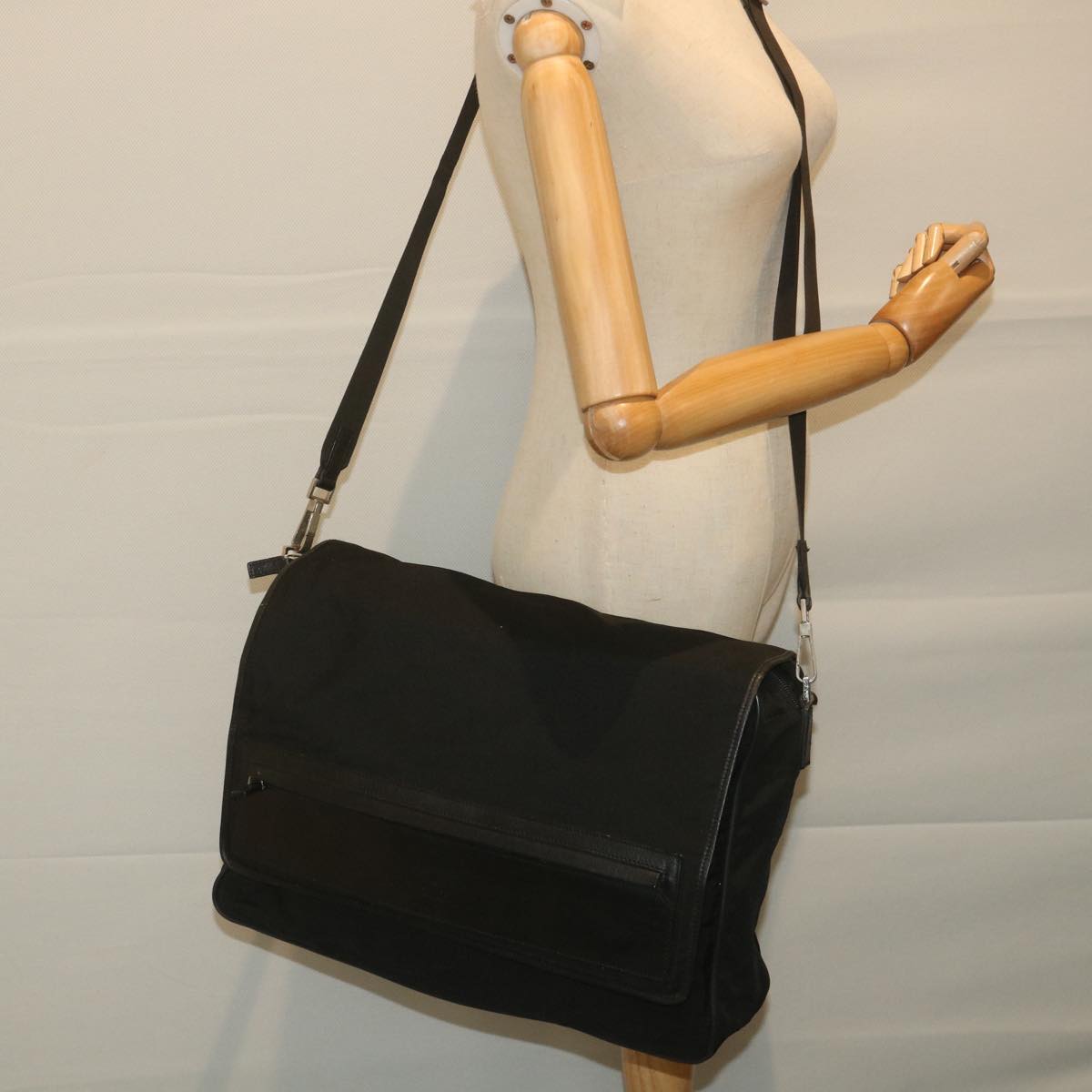 GUCCI Shoulder Bag Nylon Black 019 0376 ep2399