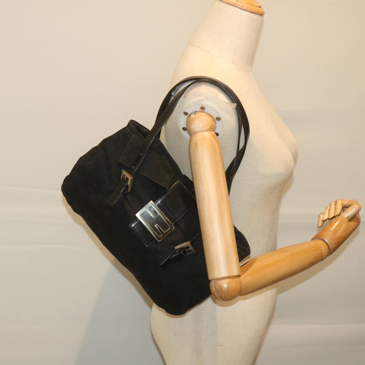 FENDI Mamma Baguette Shoulder Bag Nylon Black ep2451