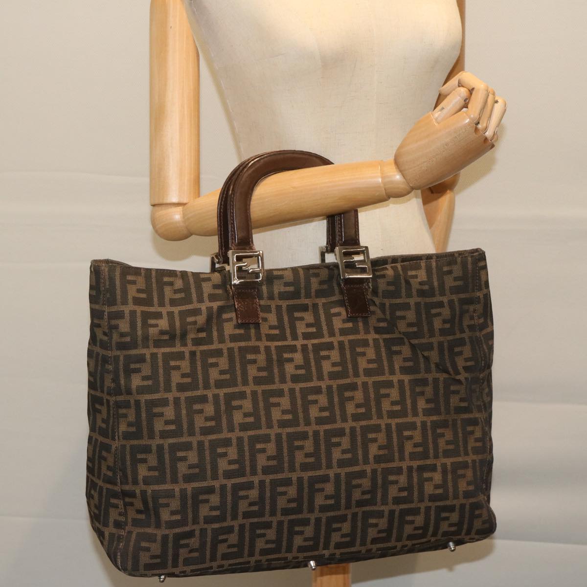 FENDI Zucca Canvas Hand Bag Black Brown ep2812
