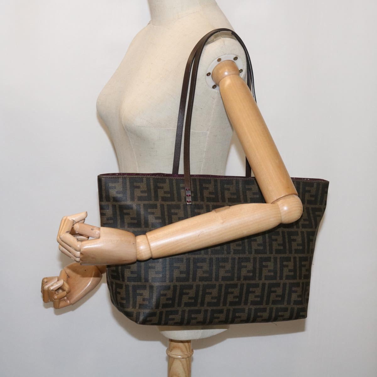 FENDI Zucca Canvas Tote Bag Black Brown ep3087