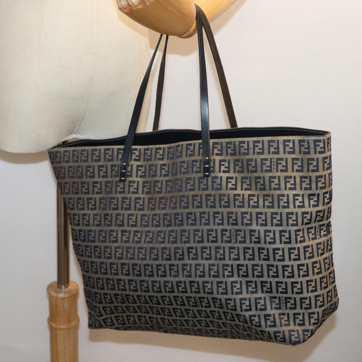 FENDI Zucchino Canvas Tote Bag Navy ep4064