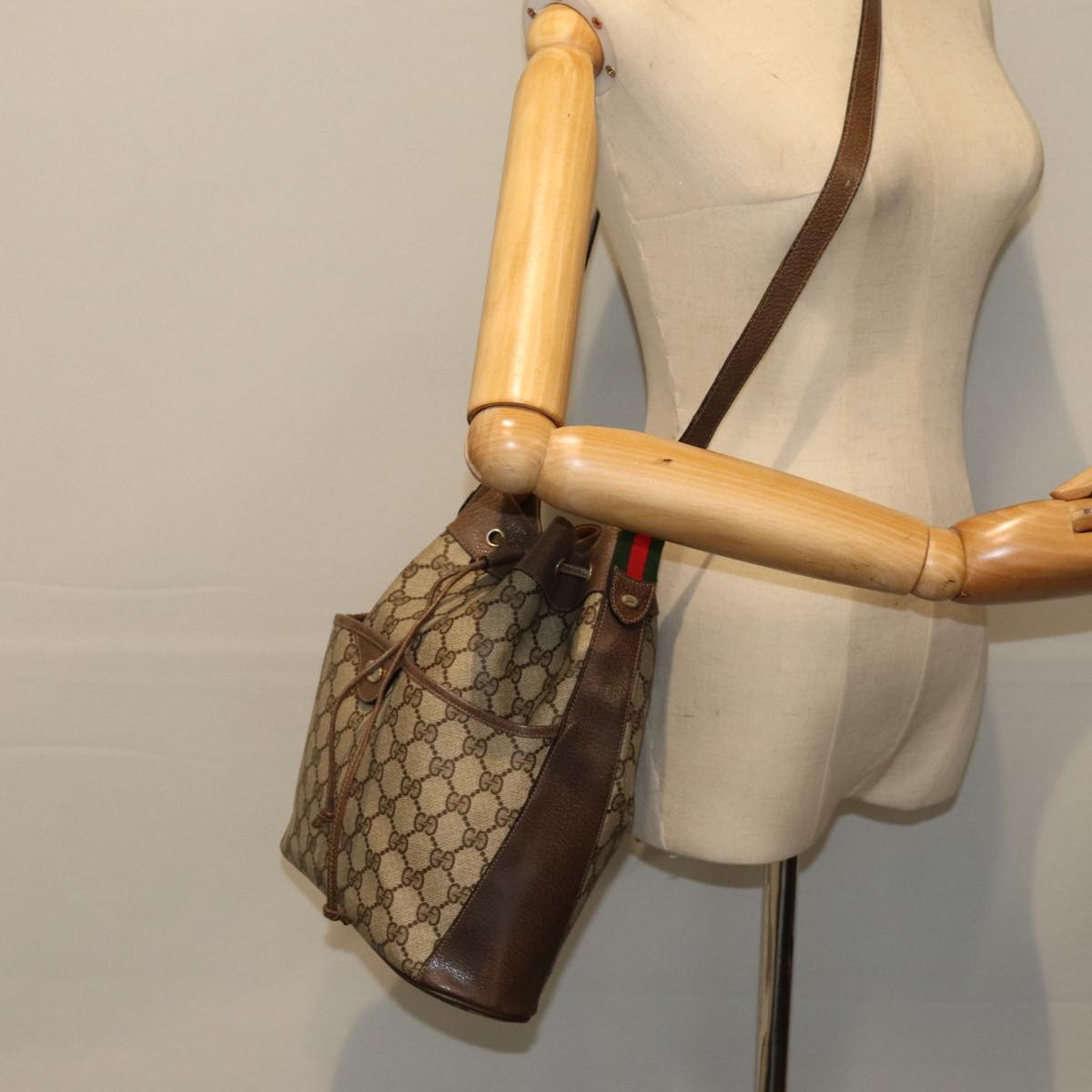 GUCCI Web Sherry Line GG Supreme Shoulder Bag Beige Red 41 02 033 ep4290