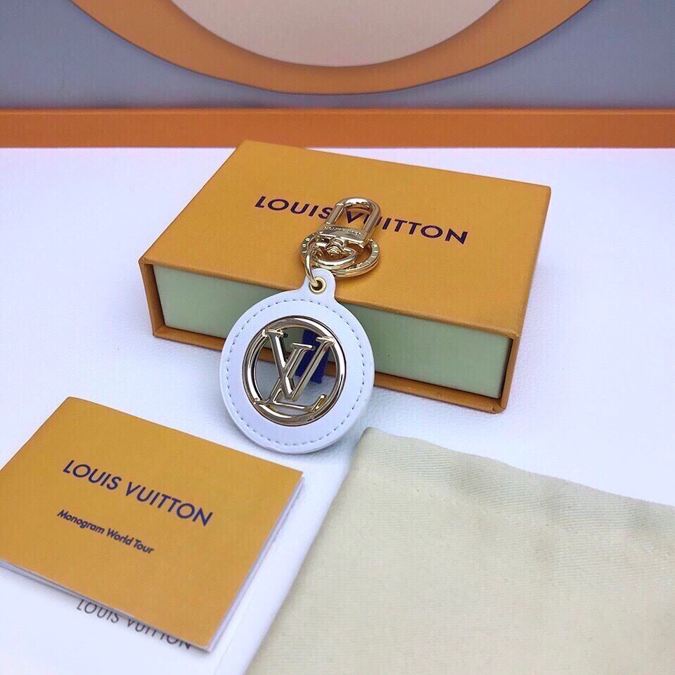 GLM - Top Quality Keychains LUV 015