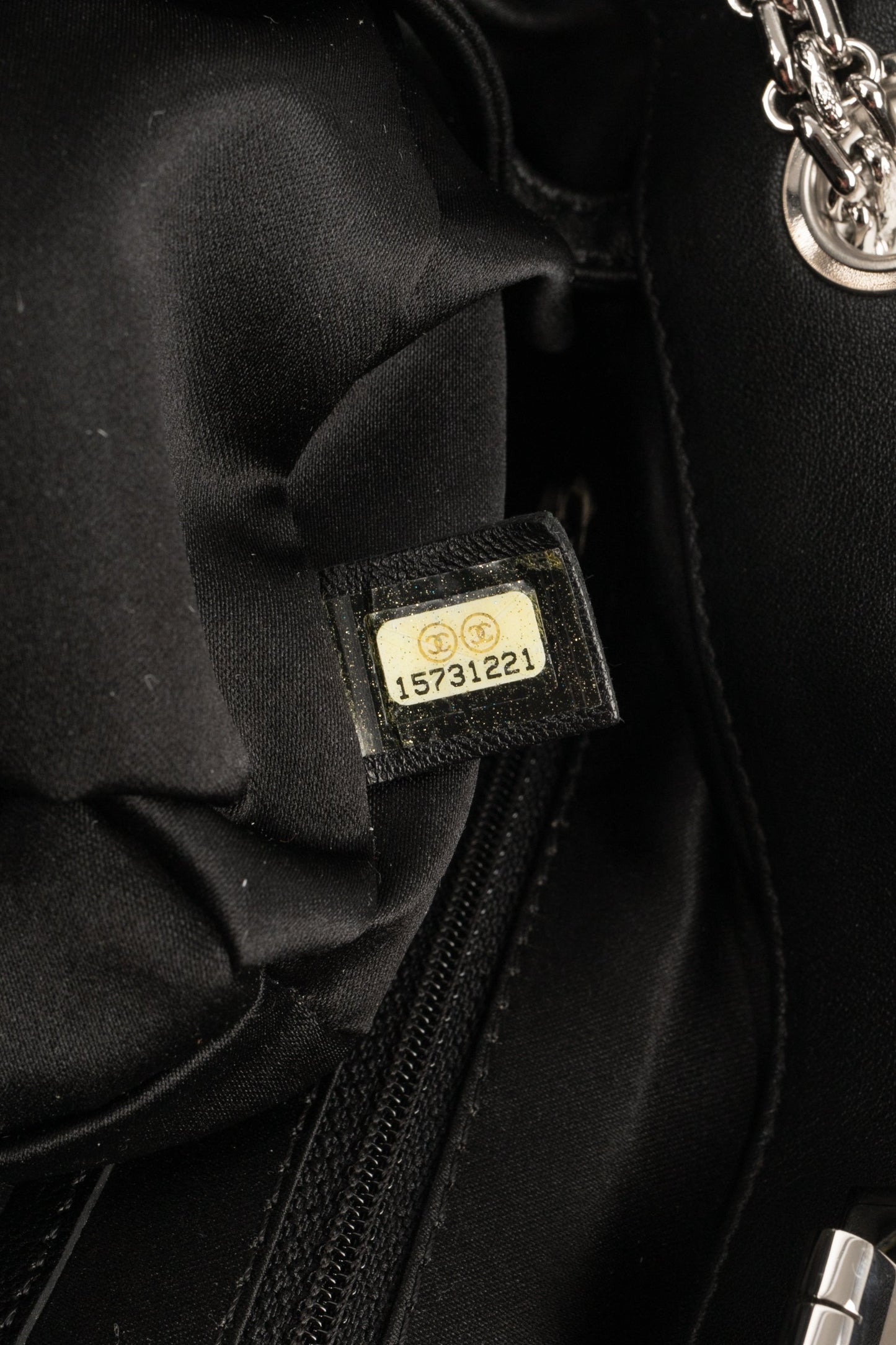 Sac àpaillettes Chanel 2011